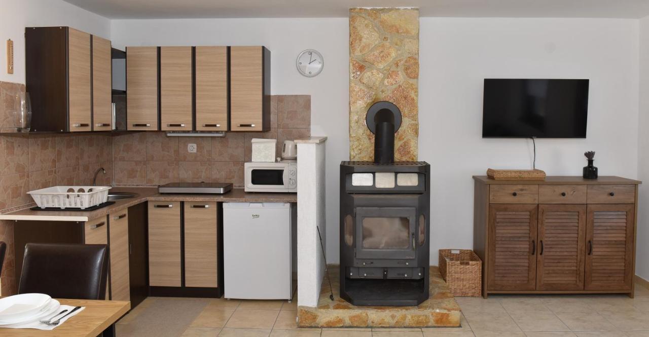 Holiday Home Franky Varazdin Breg Extérieur photo